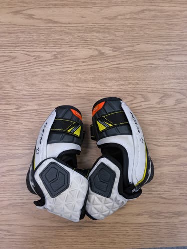 Senior Medium CCM Tacks Pro Elbow Pads Pro Stock (Used) 3 2