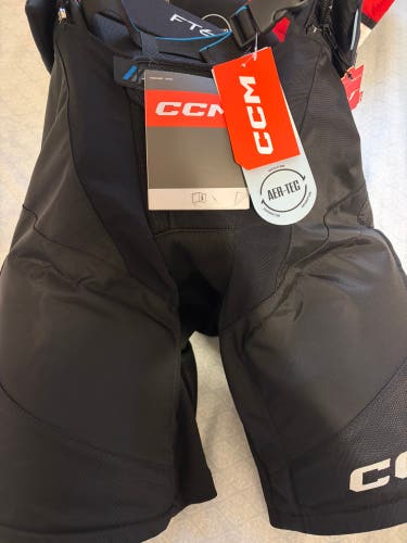 Senior Medium CCM JetSpeed FT6 Hockey Pants (New)