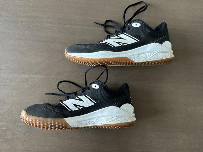 New Balance Fresh Foam X3000 V7 Turf Cleats Size 9