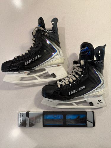 Bauer Vapor Flylite Hockey Skates Size 9, Fit 2 (Used) FlyTi Steel included (Brand New)