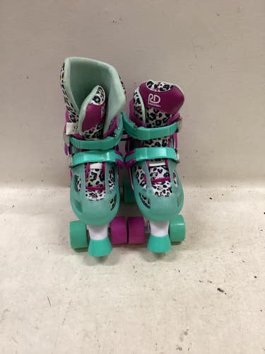 Used RollerDerby ADJ QUADS Child Roller Quad Skates Turquoise Adjustable 11725-S000509152