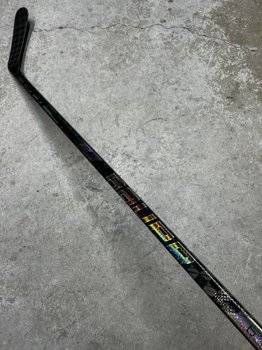 65 Flex P92M Senior Bauer Pulse Right Hand Hockey Stick (Like New) Pro Stock