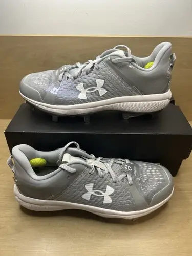 Under Armour Sz 7.5 Men's UA Yard Low MT Grey Charged Baseball Cleat Shoe $95