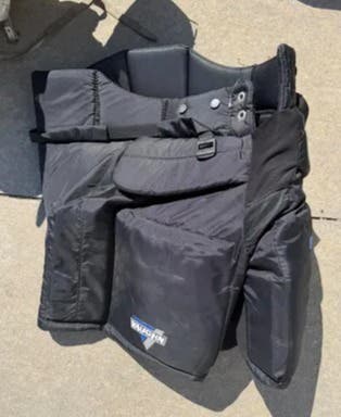 Senior XXL Vaughn Hockey Goalie Pants (Used)