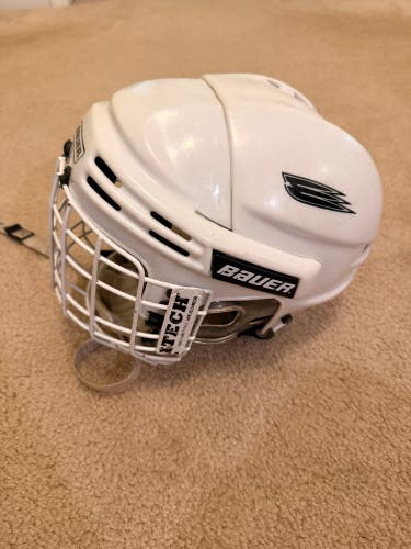 Old School Bauer 1500 Helmet
