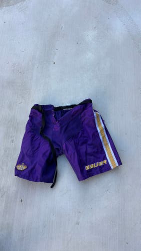 LA jr kings AAA Pant Shell (Used)
