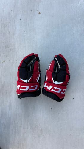 CCM JetSpeed FT6 Pro Gloves 14" (Used)