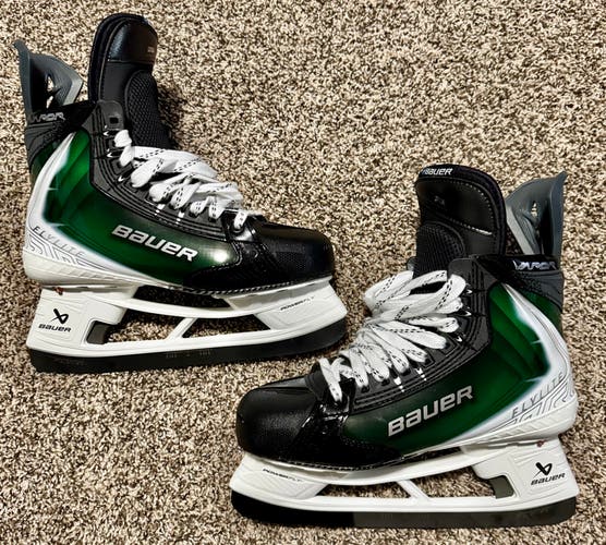 Bauer Vapor Flylite Pro Stock Size 8.5/8.25 Hockey Skates (New)