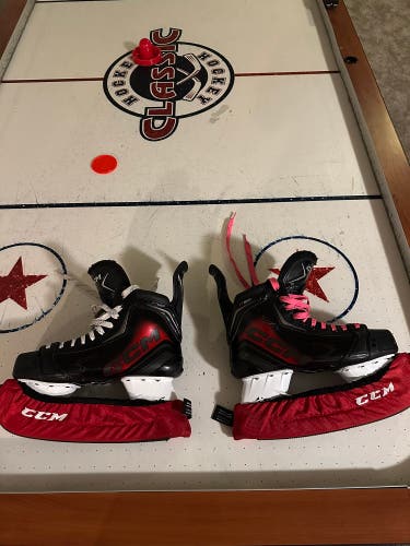 CCM JetSpeed FT880 Hockey Skates Narrow Width 8.5 (Used)