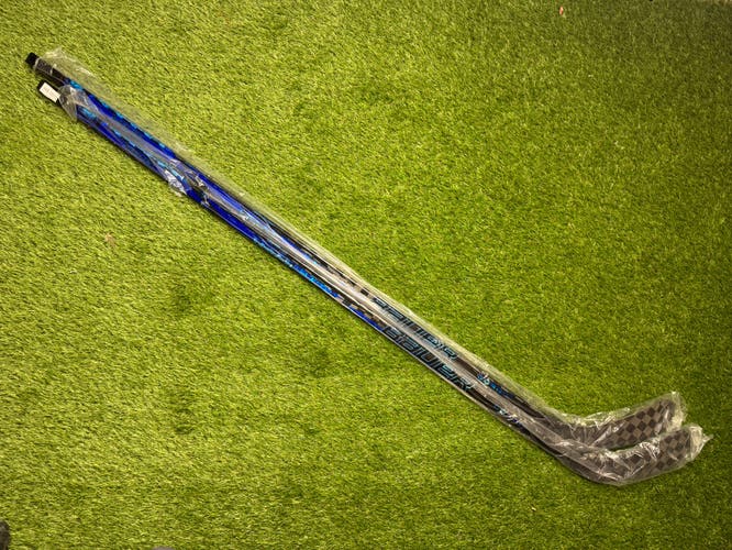 Single-Bauer Twitch RH Hockey Stick P28 77 Flex Pro Stock (New)-HS-0010