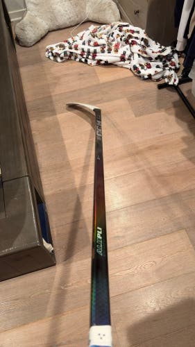 Senior CCM JetSpeed FT8 Pro Right Handed Hockey Stick Mid Pattern 80 Flex Pro Stock (Used)