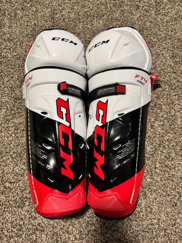 Senior CCM JetSpeed FT4 Pro 15" Shin Pads Pro Stock (New)