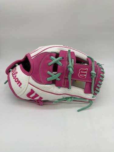 Wilson A2000 12" H12 Fastpitch Softball Glove New Release Exclusive