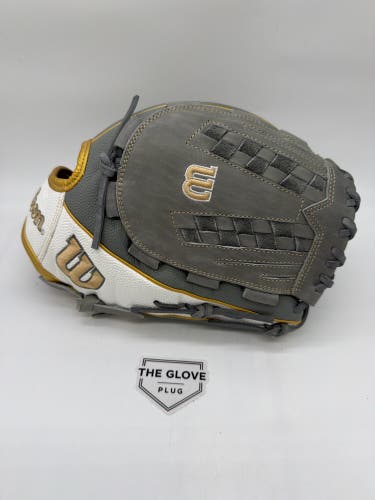 Wilson A2000 RH Outfield Softball Glove 12.5" V125 Brand New