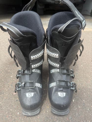 Mondo 26 & 26.5 Salomon Ski Boots (Used)