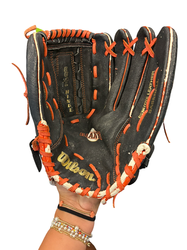 Used Wilson A450 12IN BB/SB Glove RH Throw Black 12" 11682-S000140122