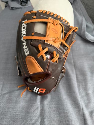 Nokona RH Infield Alpha Baseball Glove 11.5" (Used)
