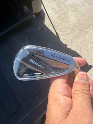 Men's TaylorMade SIM2 MAX Right Handed Iron Set Stiff Flex (7 Clubs) #5 - #9, PW, GW (Used)