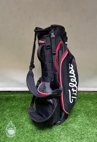 Used Titleist 4-Way Players 4 Golf Bag Red/White/Black Rainhood Included