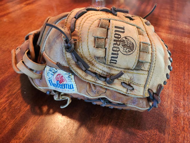 1999 Nokona RH AMG 175-K Baseball Glove 12" (Used)