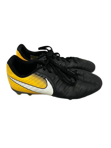 Used Nike TIEMPO Soccer Cleats Black And Gold Junior 04 11692-S000157606