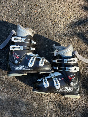 Nordica Olympia 8 Ski Boots (Used)