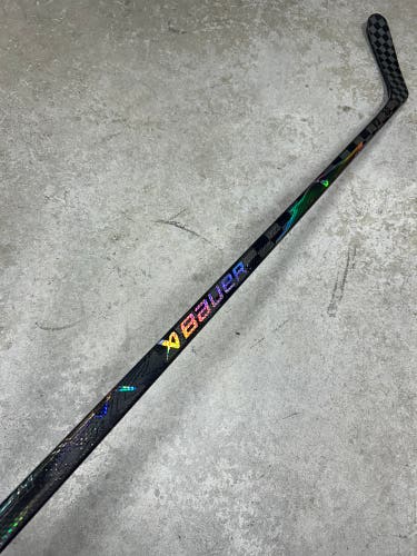 70 Flex P90TM Senior Bauer Flylite Left Hand Hockey Stick Pro Stock (Used)