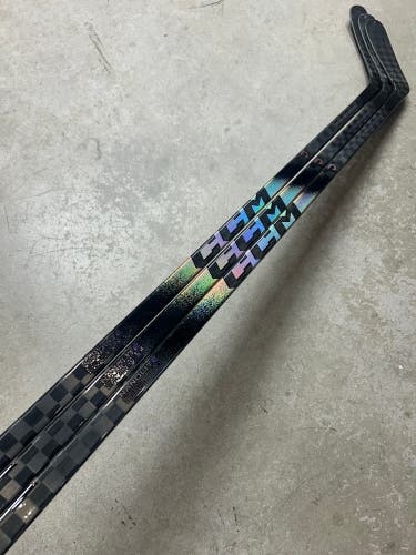 3 PACK 90 Flex P29 Senior CCM Trigger 10 Pro Left Hand Hockey Stick (New) Pro Stock