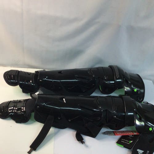 All Star MVP Pro Adult Catcher's Leg Guard Black Size 16.5”-17.5”(Used)