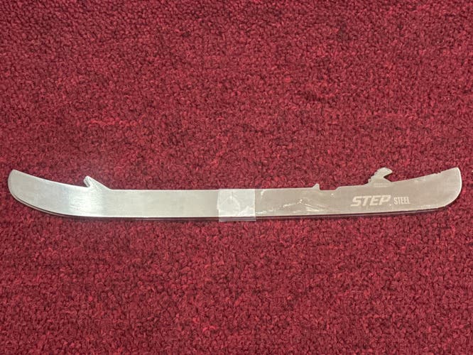 Bauer Step Steel multiple sizes (New) Item#NDS