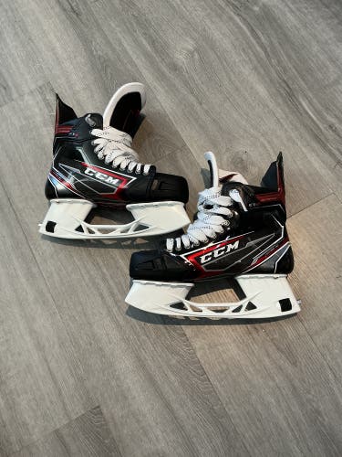 CCM JetSpeed FT2 Skates Pro Stock #11 7.5 (Used)