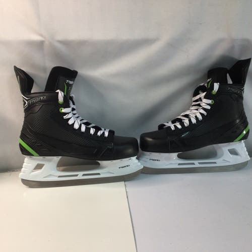 Black Tron X Stryker Hockey Skates Regular Width 10 (Used)