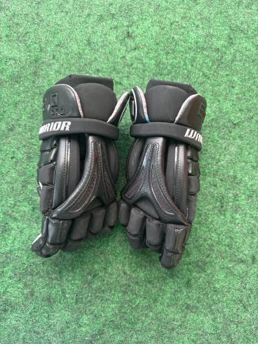 Black Medium Warrior Evo Pro Lacrosse Gloves (Used)