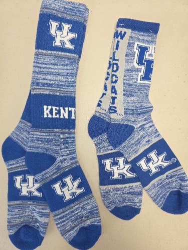 ST6 Mens NCAA KENTUCKY WILDCATS Crew Socks Lot of 2 Pair LARGE NEW