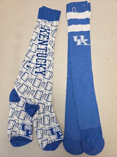 ST31 Mens NCAA KENTUCKY WILDCATS Crew Socks Lot of 2 Pair MEDIUM NEW
