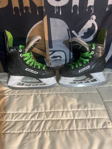 2021 Bauer X-LS Hockey Skates Regular Width Size 1 (Used)