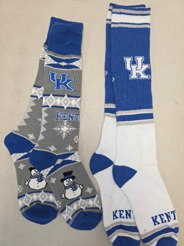 ST34 Mens NCAA KENTUCKY WILDCATS Crew Socks Lot of 2 Pair MEDIUM NEW
