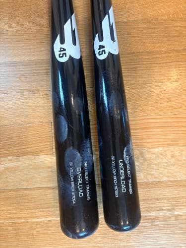2025 B45 Training Bat other 32" (Used)