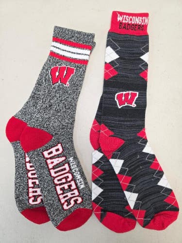 ST45 Mens NCAA WISCONSIN BADGERS Crew Socks Lot of 2 Pair LARGE New