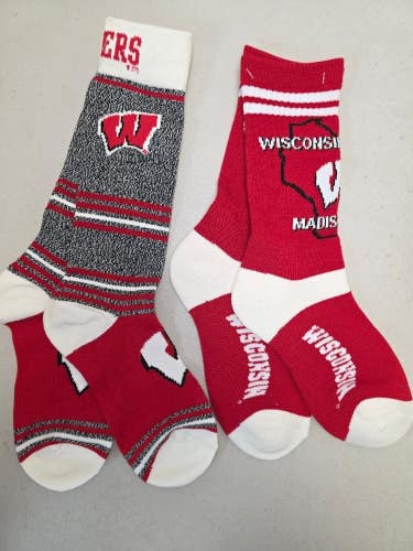 ST25 Mens NCAA WISCONSIN BADGERS Crew Socks Lot of 2 Pair MEDIUM New