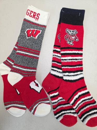 ST26 Mens NCAA WISCONSIN BADGERS Crew Socks Lot of 2 Pair MEDIUM New