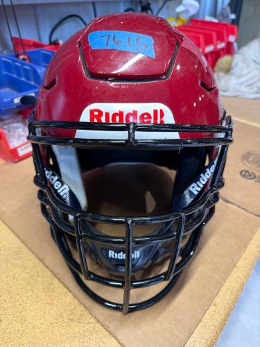 USED RIDDELL FLEX ADULT HELMET - MEDIUM - PEARL CARDINAL