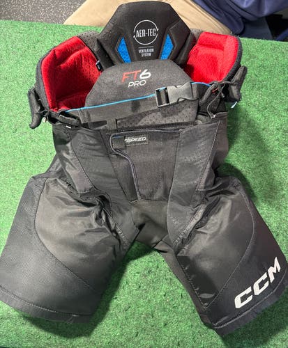 Black CCM JetSpeed FT6 Pro Hockey Pants (Used) | Senior Small