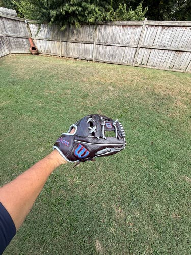 Wilson A1000 RH 11.75" - Broken In