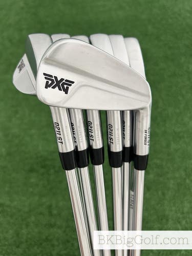 PXG 0211 ST Forged Iron Set 4-P / Project X 6.5 Extra Stiff
