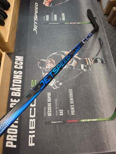 P28 | 80 Flex NEW! Senior CCM JetSpeed FT7 Pro Left Hand Hockey Stick P28 80 Flex Pro Stock (New)