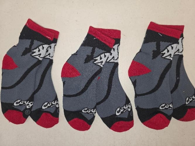ST1 YOUTH 1-3 NCAA WASHINGTON STATE COUGARS Crew Socks Lot of 3 Pair New