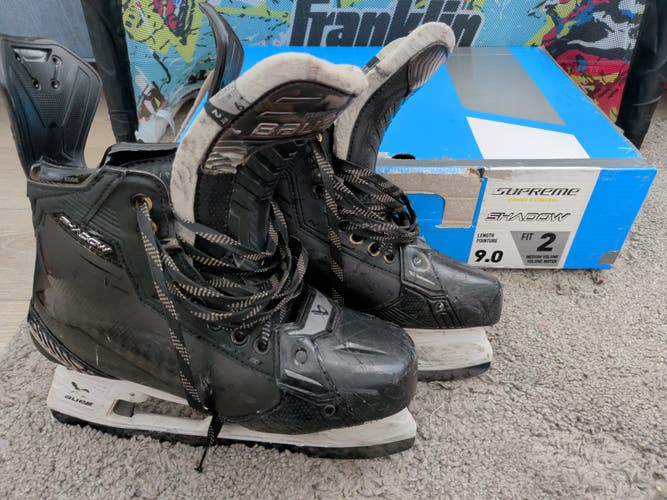 Bauer Supreme Shadow Hockey Skates 9 Fit 2 (Used)