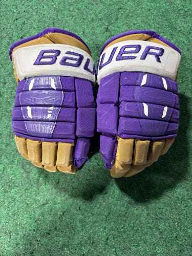 Purple Senior Bauer Pro Series Gloves 14" (Used) | St. Michael's College