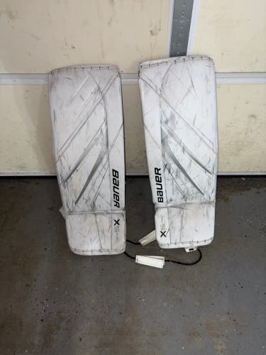 31" Bauer Vapor X5 Pro Goalie Leg Pads (Used)